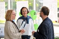 On 14 May 2022, Hochschule Düsseldorf – University of Applied Sciences (HSD) could finally celebrate its 50th anniversary – and the response exceeded everything all organisers had hoped for: Several thousand people came to celebrate during the day and well into the night, creating a unique atmosphere on campus and enjoying wonderful weather.